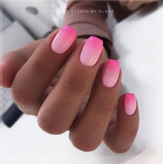 Ideia de esmaltação gradiente rosa