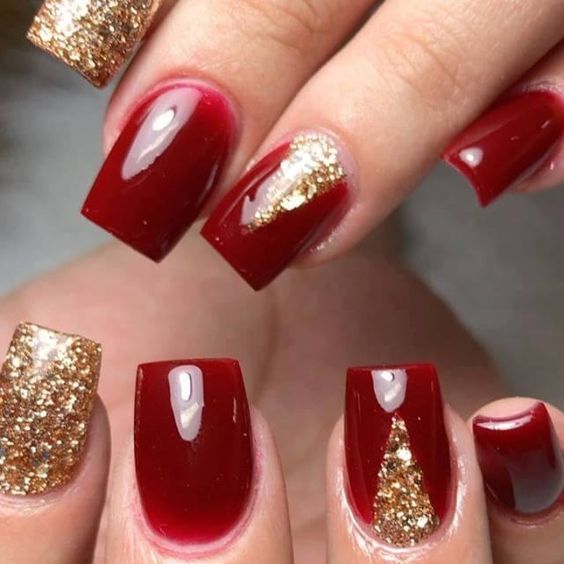 Featured image of post The Best 27 Unhas De Gel Decoradas Vermelhas Com Dourado