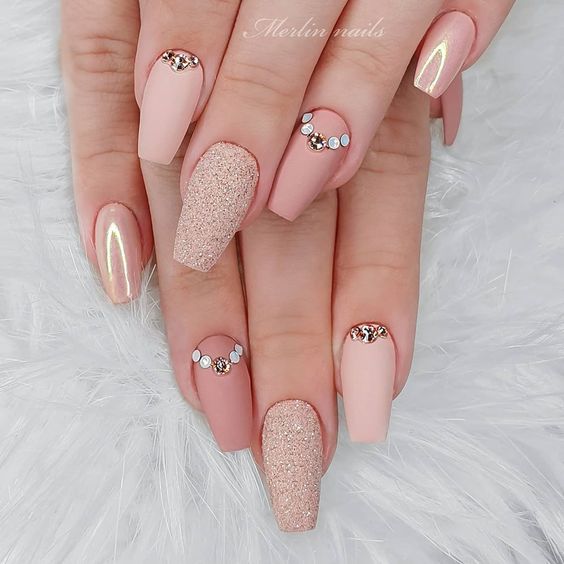 unhas simples para madrinhas