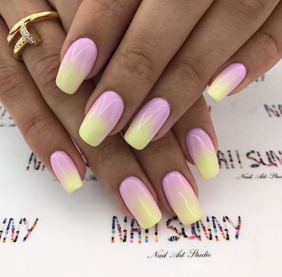 unhas degradê candy color com duas cores lindas