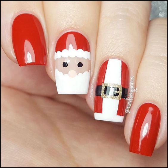 unhas com desenhos natalinos de papai noel