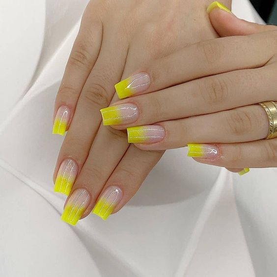 Featured image of post Unhas Decoradas 2020 Amarelo E Preto Unhas chifre de unic rnio em gel