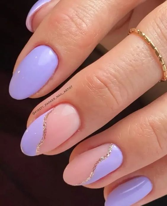 tipo de decoração linda e simples em unhas