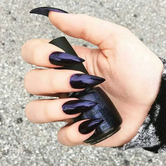 Esmalte preto holográfico