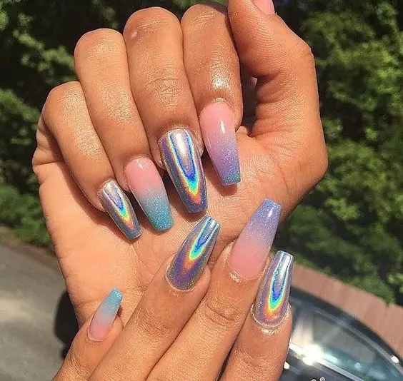 Unhas holográficas