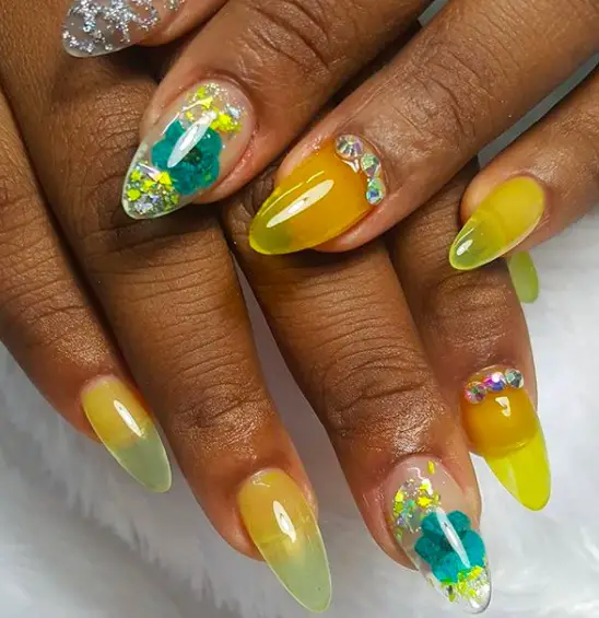 Imagem de jelly nails amarela do pinterest