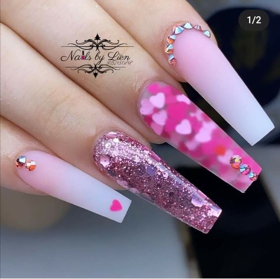 modelo de unhas para o dia dos namorados rosa