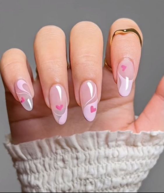 Modelo de Unhas decoradas para o dia dos namorados