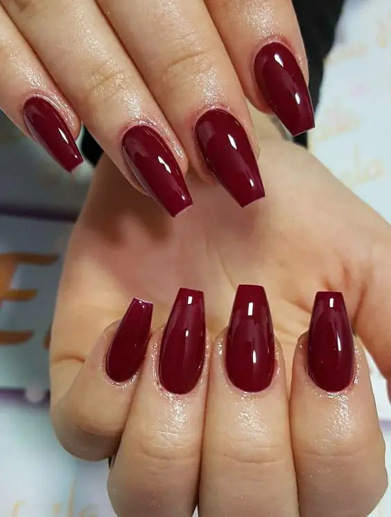 Lindas unhas bordo