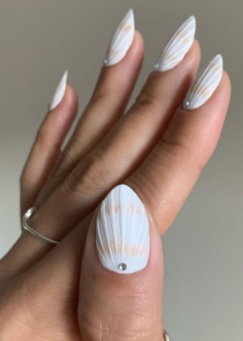 Inspiração de unhas de praia