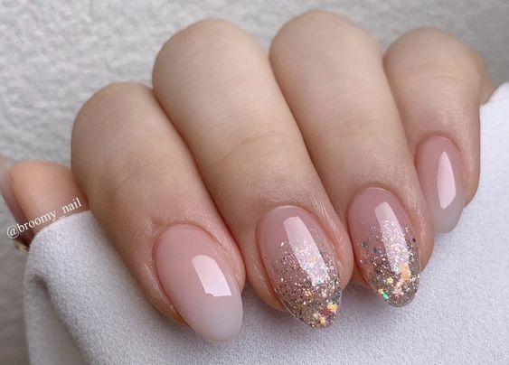 Nail art com glitter