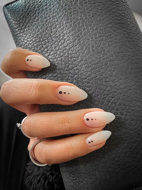 unhas minimalistas simples