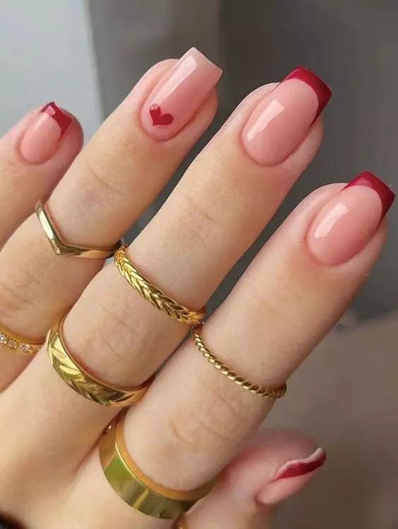 unhas francesinhas vermelhas e quadradas